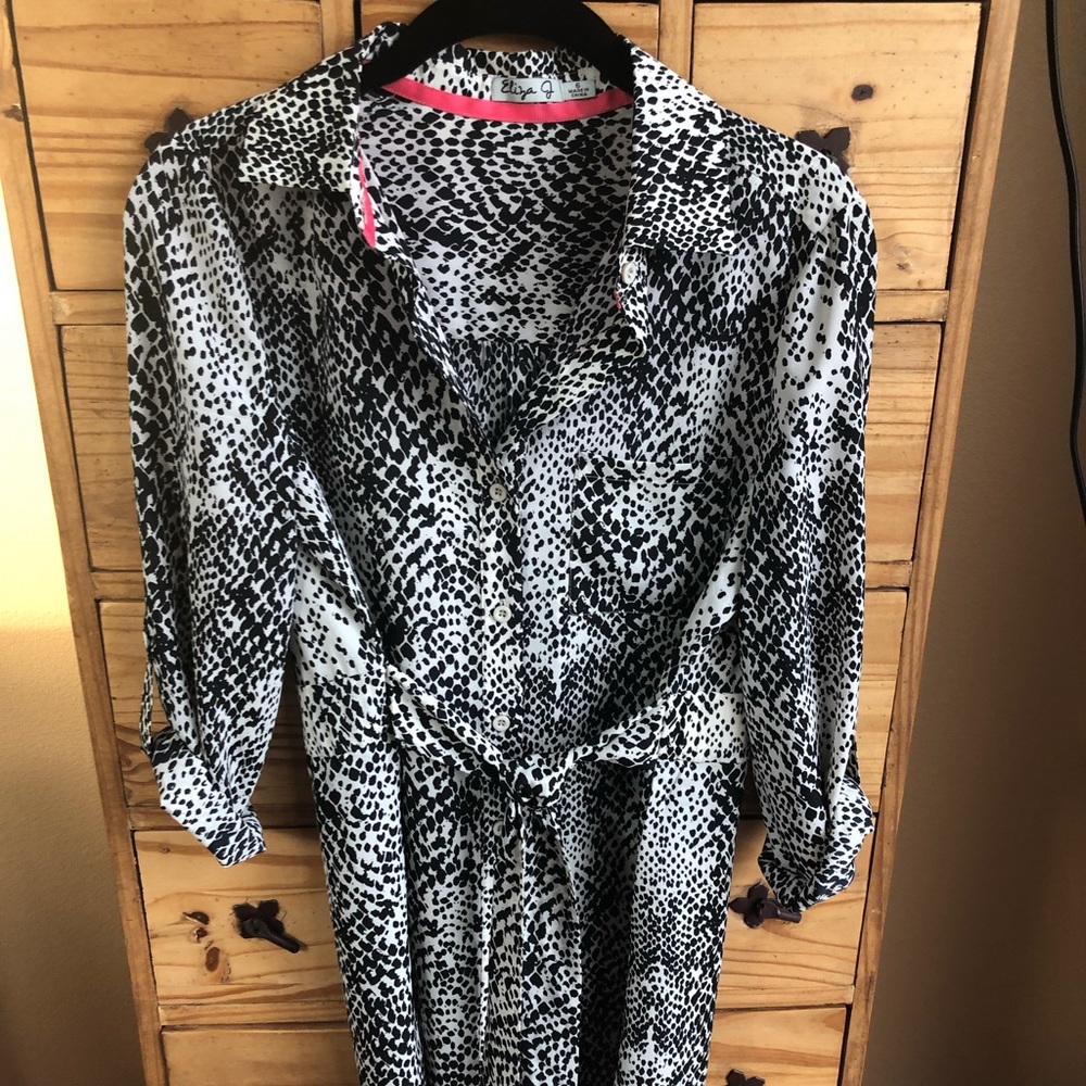 Eliza J - LIKE NEW! Snakeprint Shirt Dress- Size 6